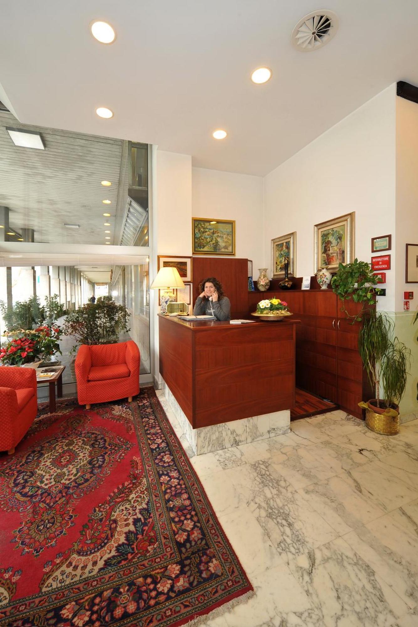 Hotel Alberi Lecco Exteriér fotografie